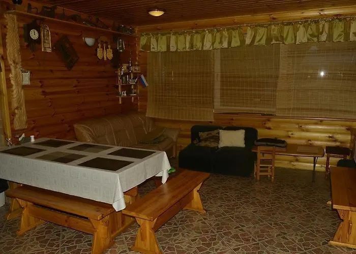 度假居 伊玛塔度假别墅 *